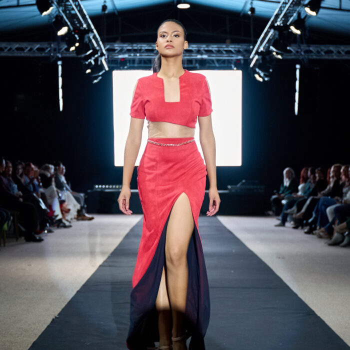 VESTIDO GRACIA CUT OUT